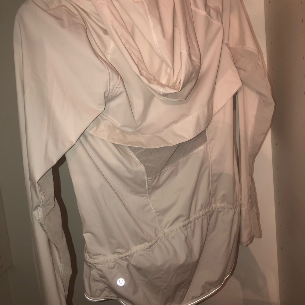 lululemon mesh ventilation jacket